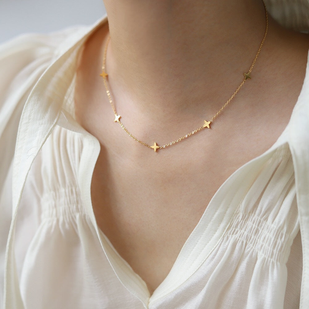 Four Leaf Clover Necklace, 18K Gold Clover Necklace, Clover Necklace, Lucky Clover Necklace, Hypoallergenic, Gift For Her (Etsy)