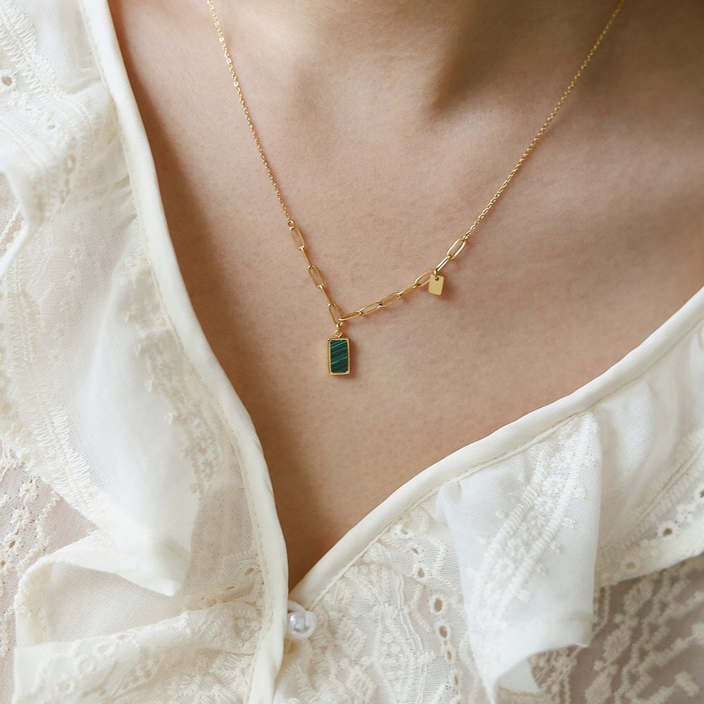 Green Necklace ,18K Gold Birthstone Necklace, Dainty Charm Pendant Necklace, Olive Green stone, Best Gift For her
