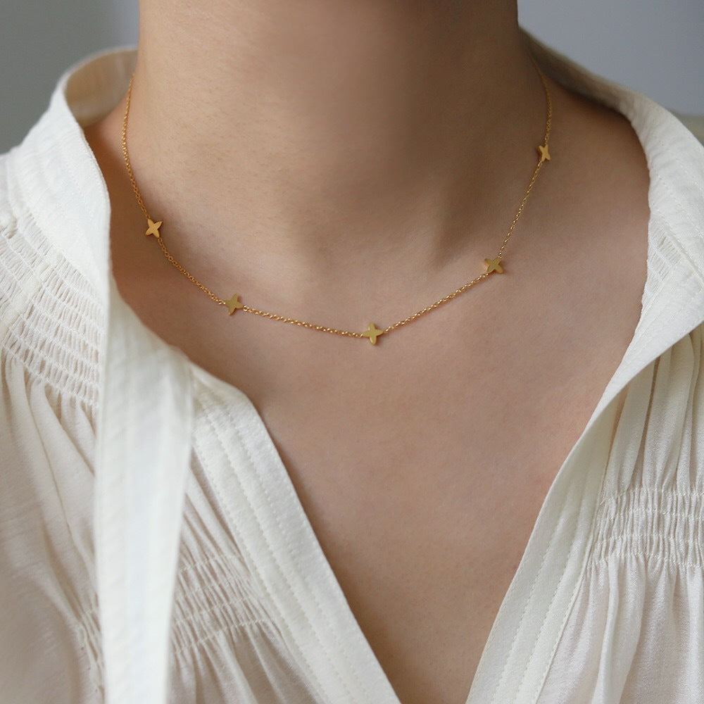 Four Leaf Clover Necklace, 18K Gold Clover Necklace, Clover Necklace, Lucky Clover Necklace, Hypoallergenic, Gift For Her (Etsy)