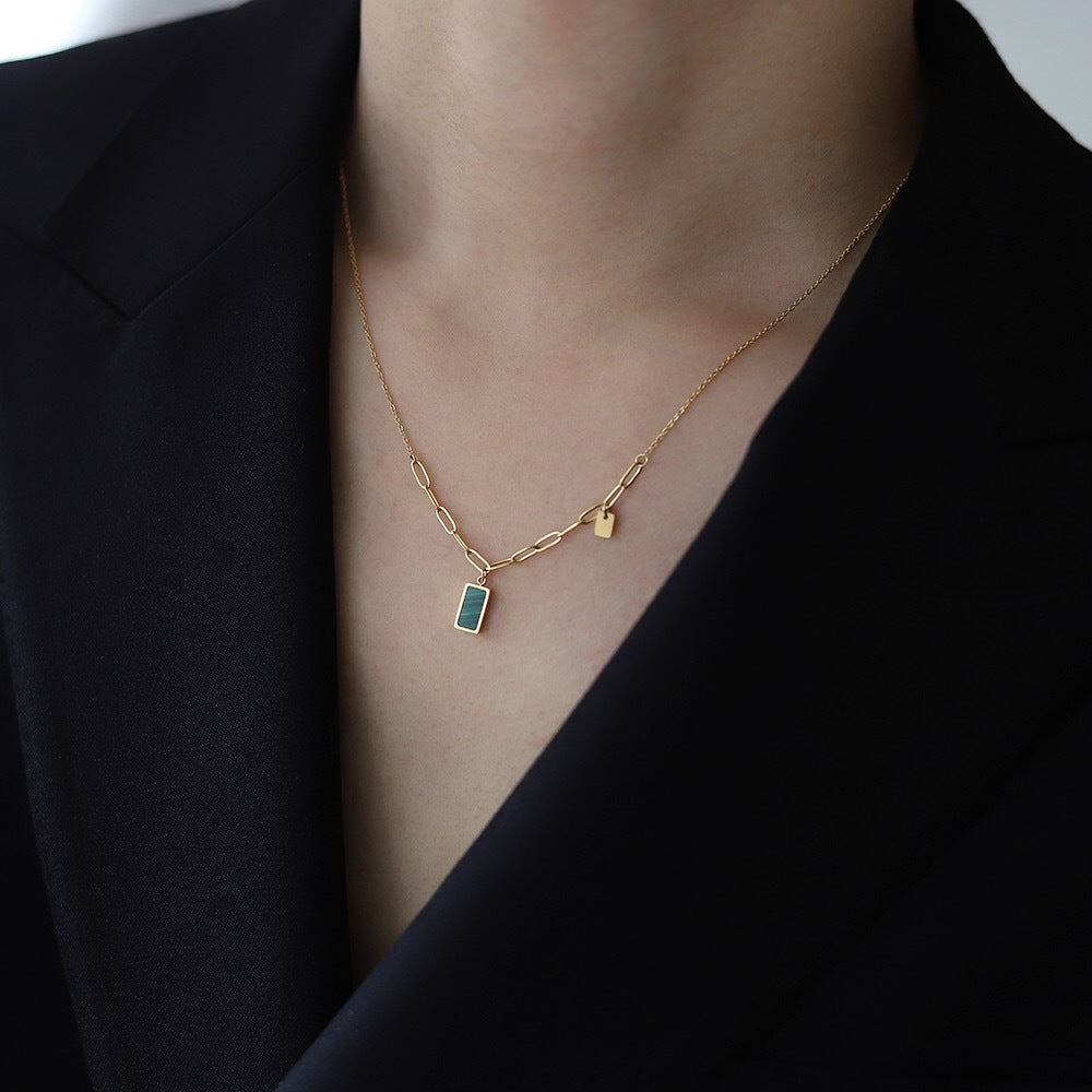 Green Necklace ,18K Gold Birthstone Necklace, Dainty Charm Pendant Necklace, Olive Green stone, Best Gift For her