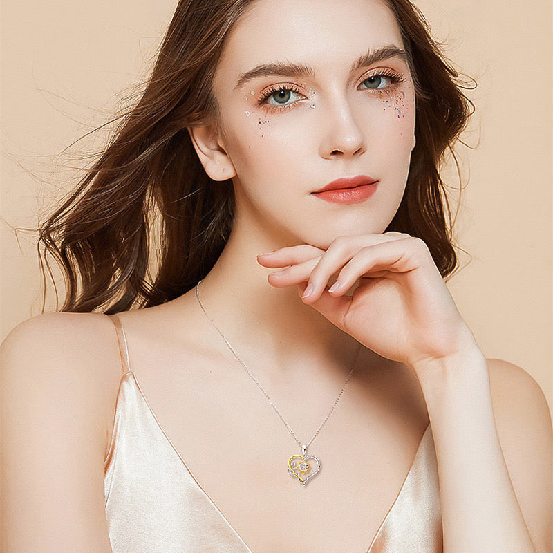 1.0 CT Moissanite Sunflower Heart Necklace