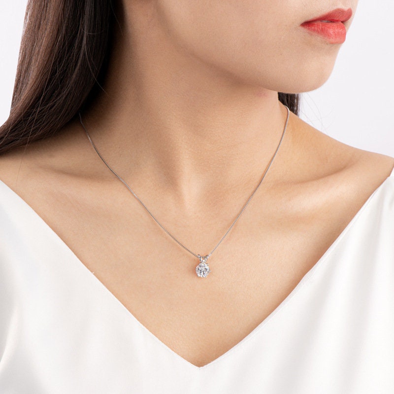 1 CT Moissanite Necklace, 14K Gold Round Cut Moissanite Necklace, Sterling Silver Necklace, Moissanite Necklace, Mothers Day Gift, Necklace LATUKI