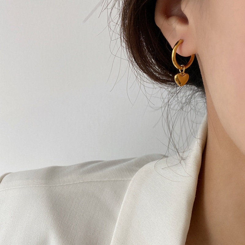 18K GOLD FILLED Heart Earrings,Dainty Heart Earrings, Dangle Heart Earrings, Mini Heart Earrings, Gift For Her, Mothers Day Gift, Waterproof LATUKI