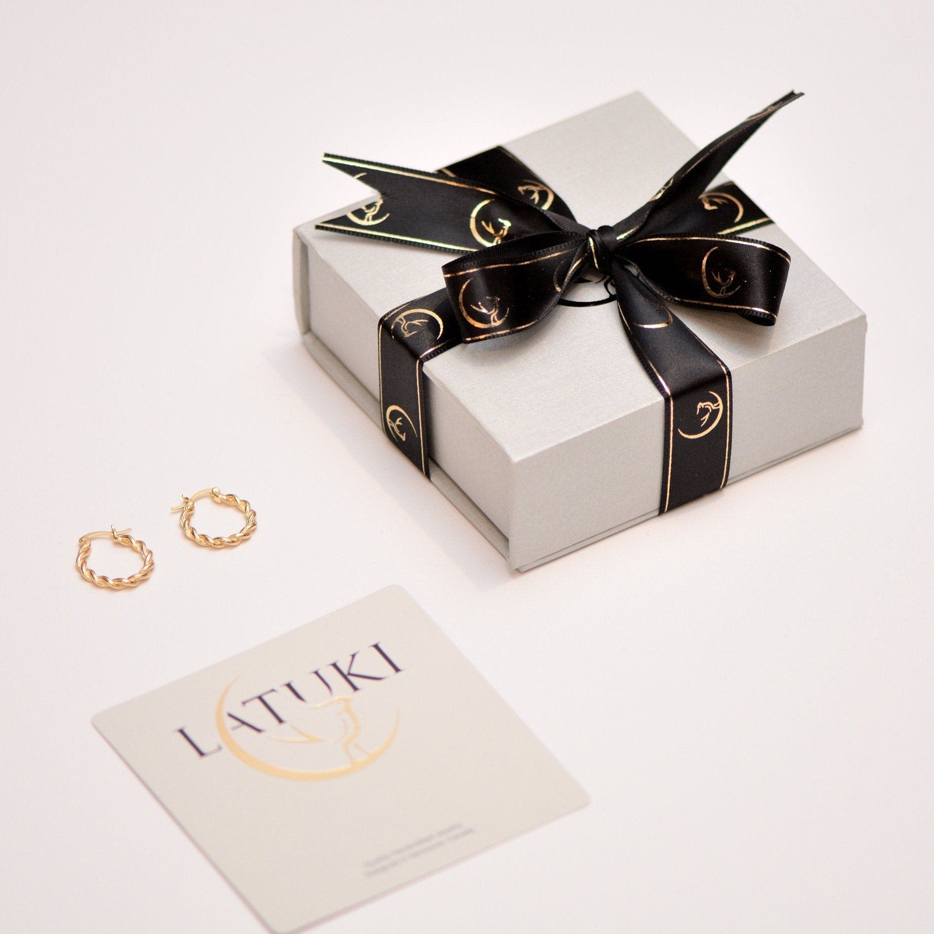 18K GOLD FILLED Heart Earrings,Dainty Heart Earrings, Dangle Heart Earrings, Mini Heart Earrings, Gift For Her, Mothers Day Gift, Waterproof LATUKI