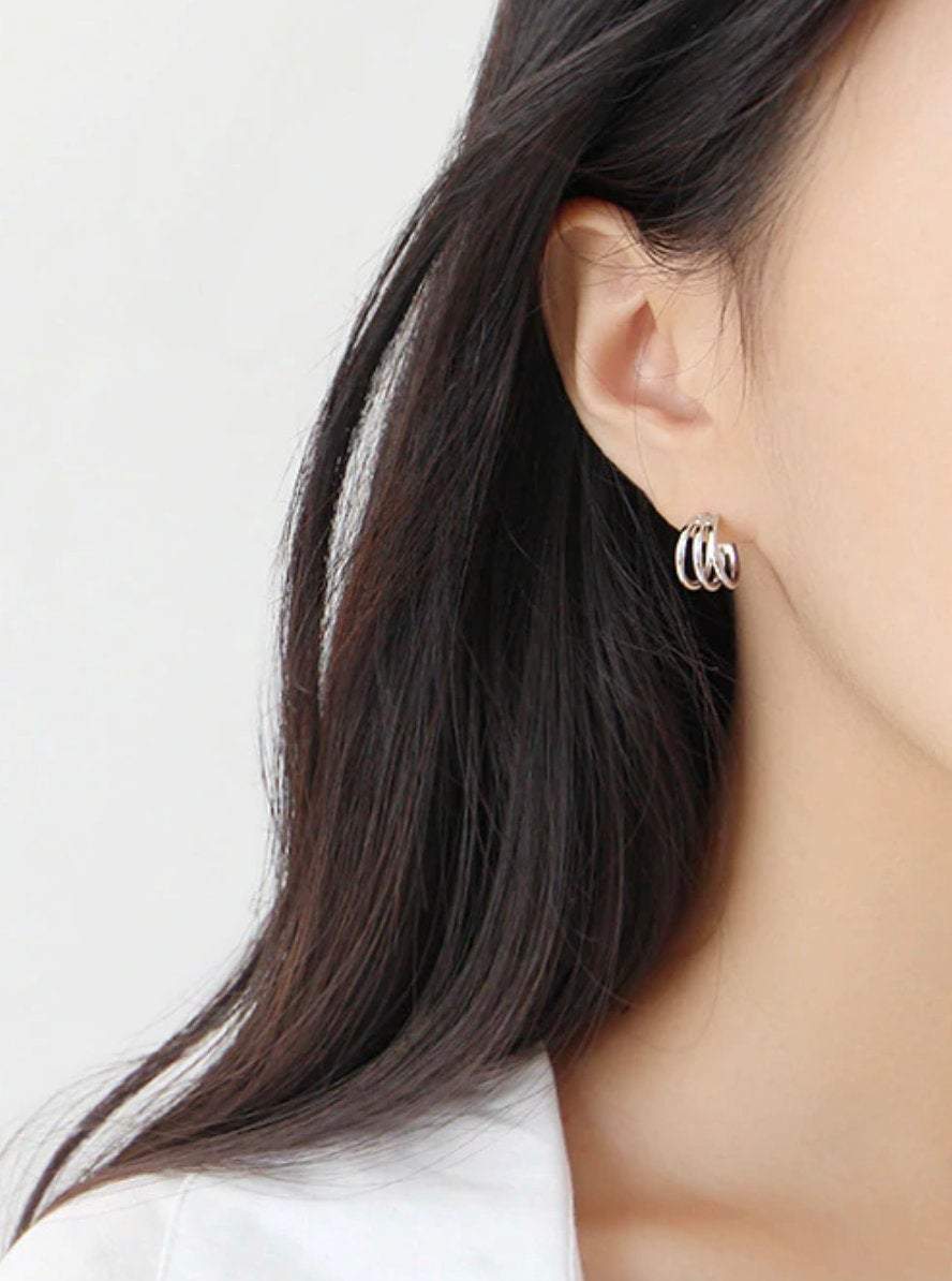 18K Gold Triple Hoop Earrings, Statement Earrings, Chunky Hoop Earrings, Dainty Hoops, Minimalist jewelry, Dainty Earrings, Huggies, Studs LATUKI