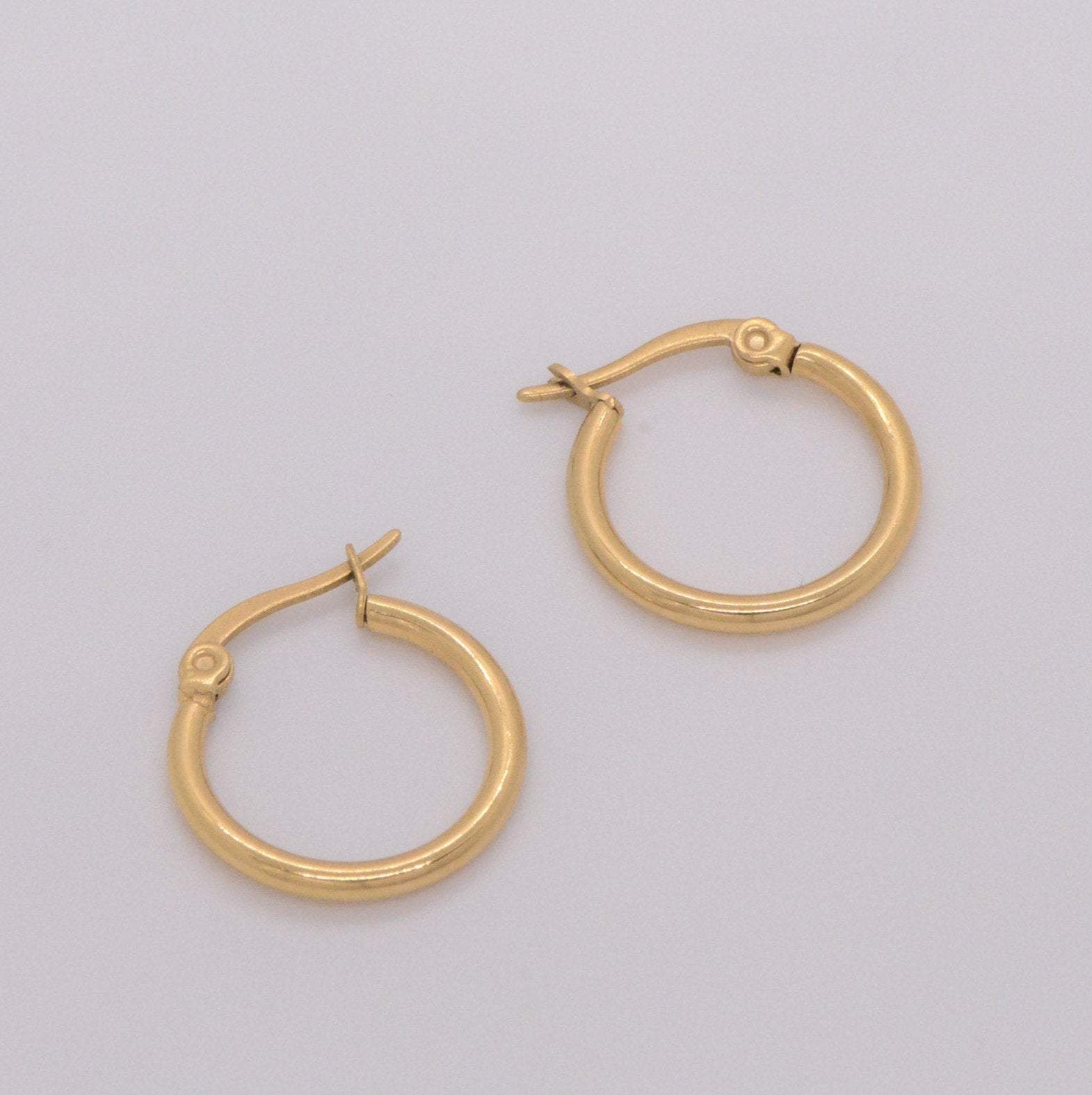 Abel Classic Gold Hoop Earrings LATUKI