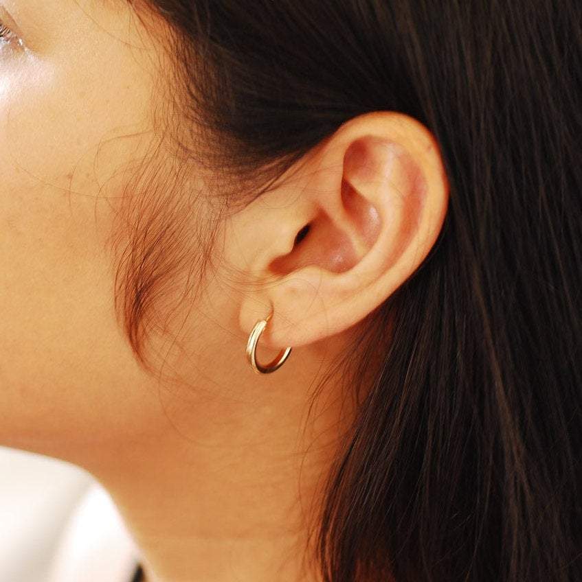 Abel Classic Gold Hoop Earrings LATUKI