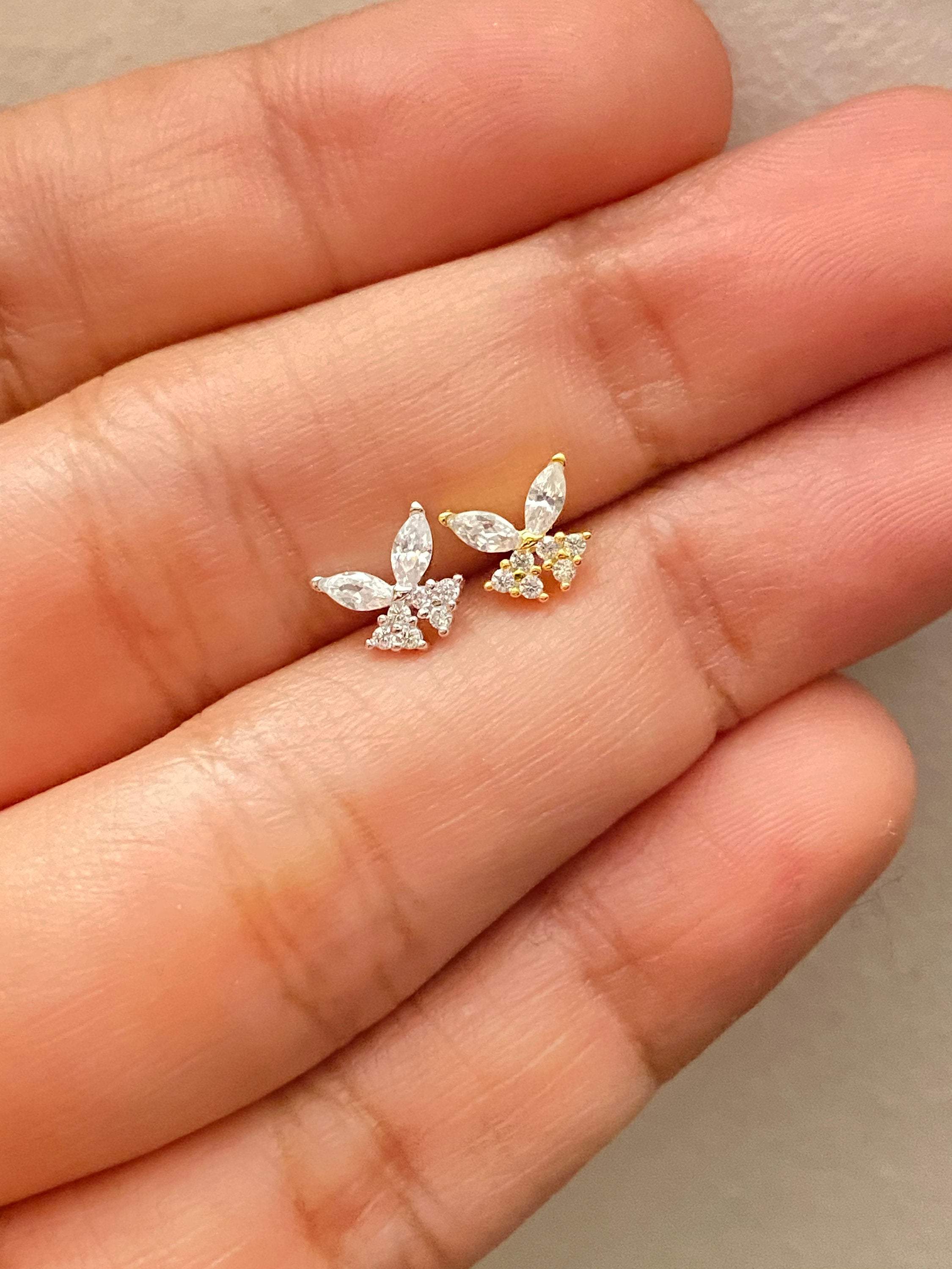 Butterfly Stud Earrings, Tiny earrings, Dainty butterfly studs, Butterfly jewelry, Minimalist jewelry, Stud earrings, Mariposa Earrings,S925 LATUKI