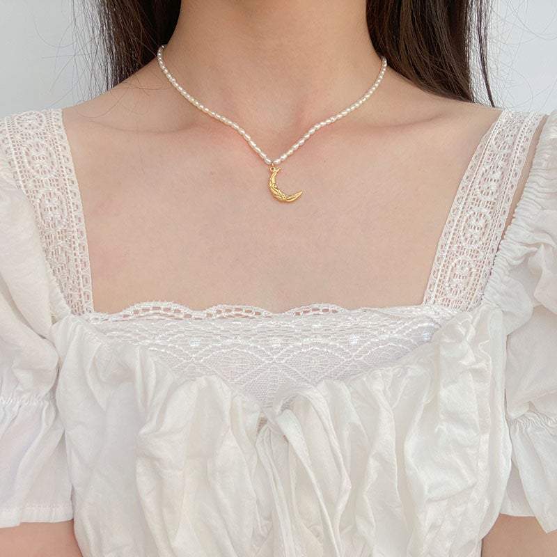 Freshwater Pearl Necklace, Moon Necklace, Pearl Necklace, White Pearl Necklace, Moon Charm Necklace, Celestial Jewelry, Gift For Her LATUKI