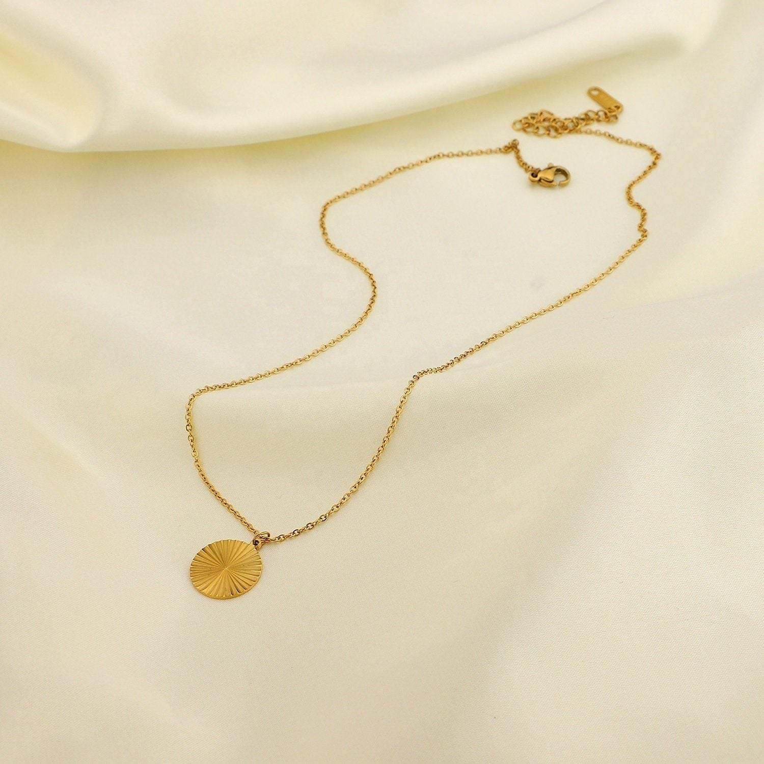 Gold Coin Charm Necklace, 18K Gold Filled Pendant Necklace, Gold Chain Necklace, Shining Sun Necklace, Coin Medallion Necklace, Gift For Her LATUKI