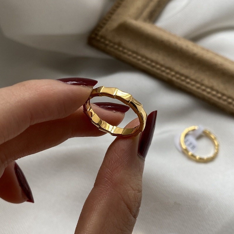 GOLD FILLED Band Ring, Gold Stacking Rings, Dainty Ring, Gold Band, Stacking Ring, Textured Ring, Handmade Jewelry Ring, WATERPROOF