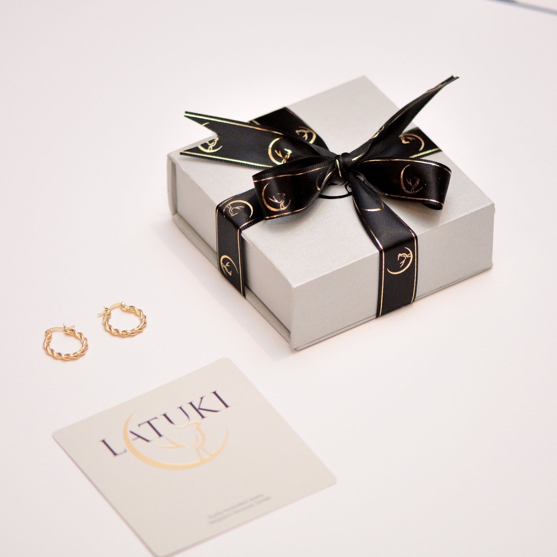 Freshwater Pearl Bead Necklace by Latuki • Dainty Pearl Necklace • Bridesmaids Gifts • Gift for Mom • Pearl Necklace • Premium Gift For Her