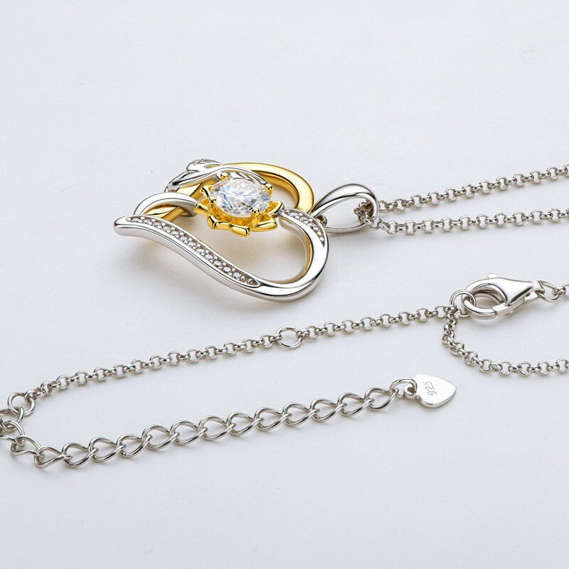 1 CT Moissanite Sunflower Necklace, Heart Necklace, Sterling Silver Necklace, Moissanite Necklace, Valentine Gift, Gift For Girlfriend, S925