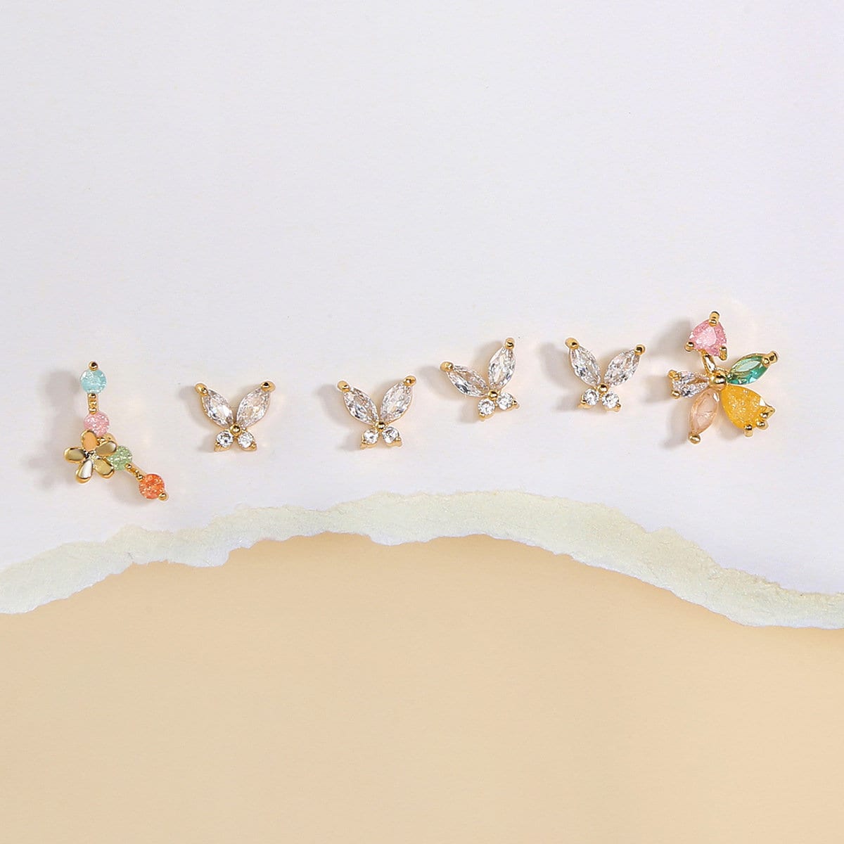 Cute Butterfly Earring Set, Gold Earring Set, Conch Piercing, Celestial Earrings, Butterfly Cartilage Piercing, Helix Earrings, Gift For Her