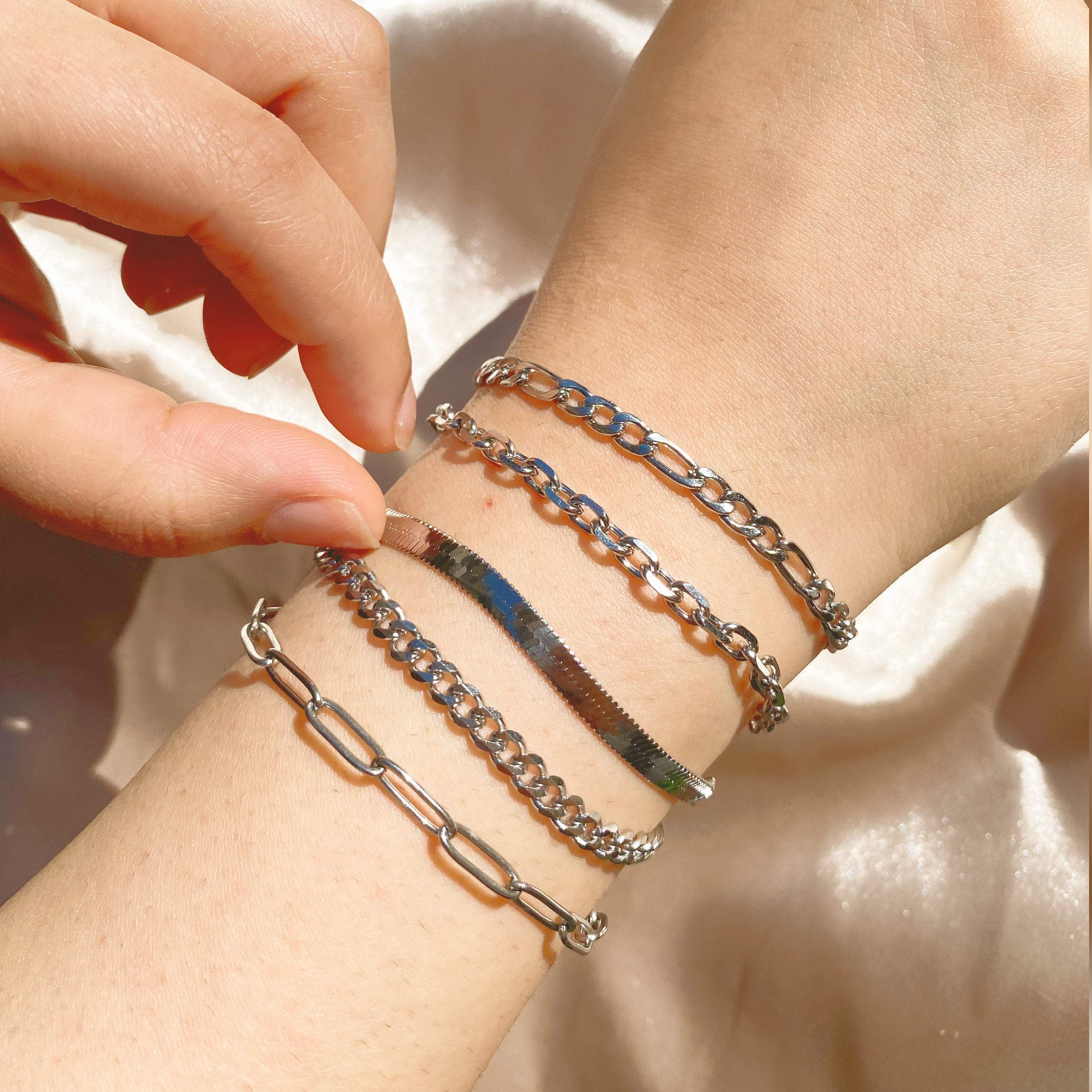 Link Chain Bracelet, Silver Herringbone Bracelet, Silver Paperclip Chain Bracelet, Chunky Curb Chain Bracelet, Stacking Bracelet Womens Gift LATUKI