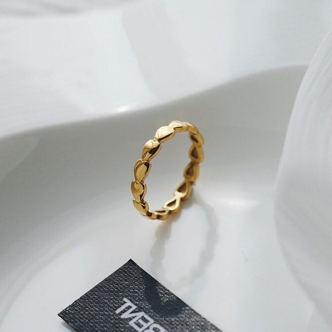 Liv Heart Band Ring LATUKI