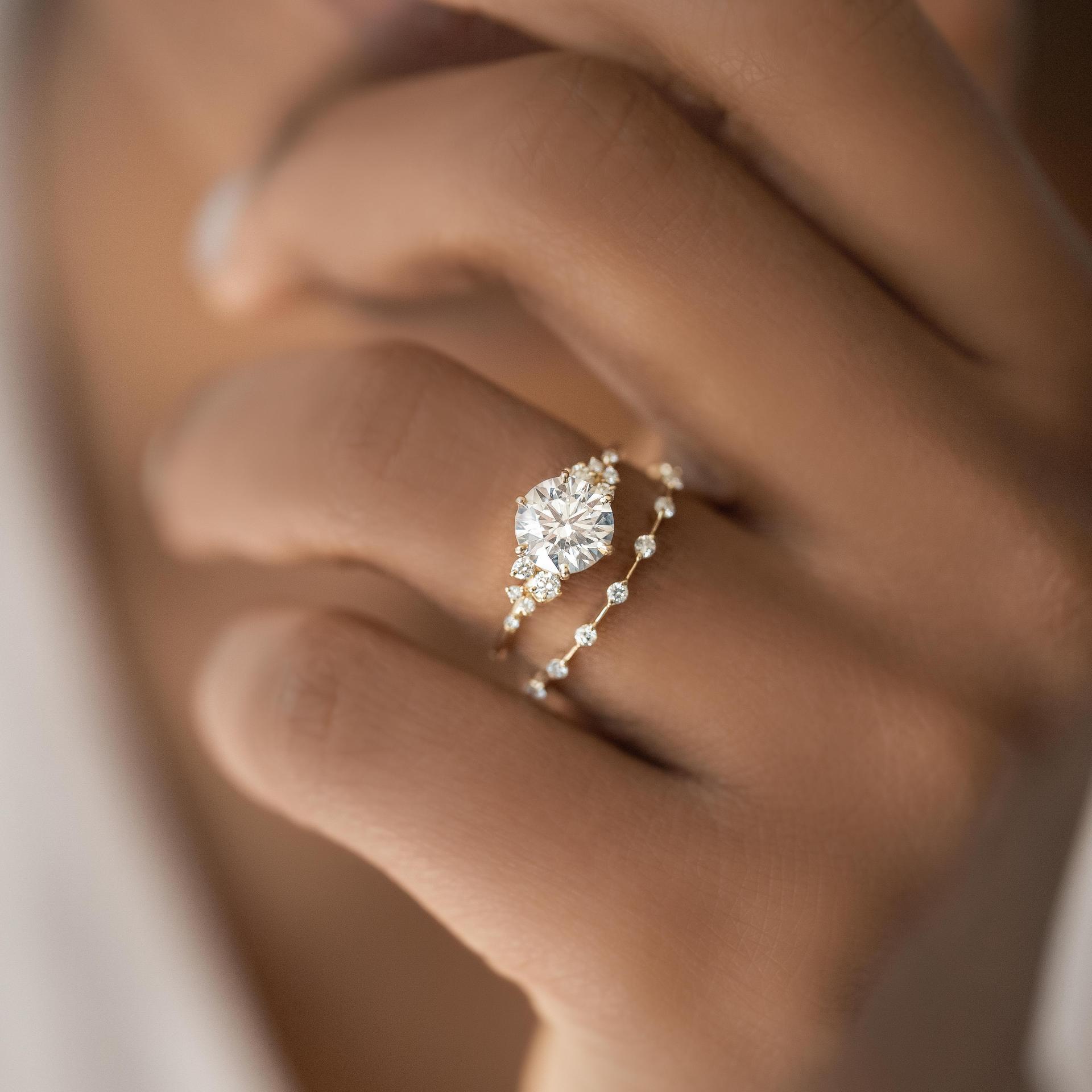 Montana Moissanite Engagement Ring Ring LATUKI