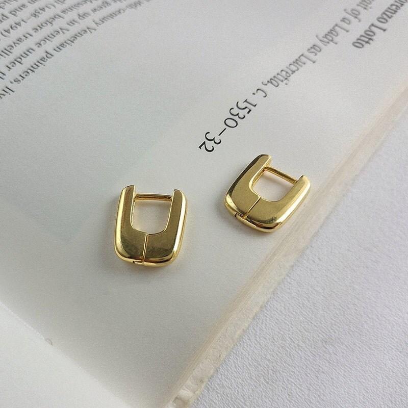 Rectangle Hoops, Dainty Hoop Earrings, Geometrical Earrings, Square Hoops, Rectangular Earrings, U Shape Hoops, 18K Gold Huggie Earring LATUKI