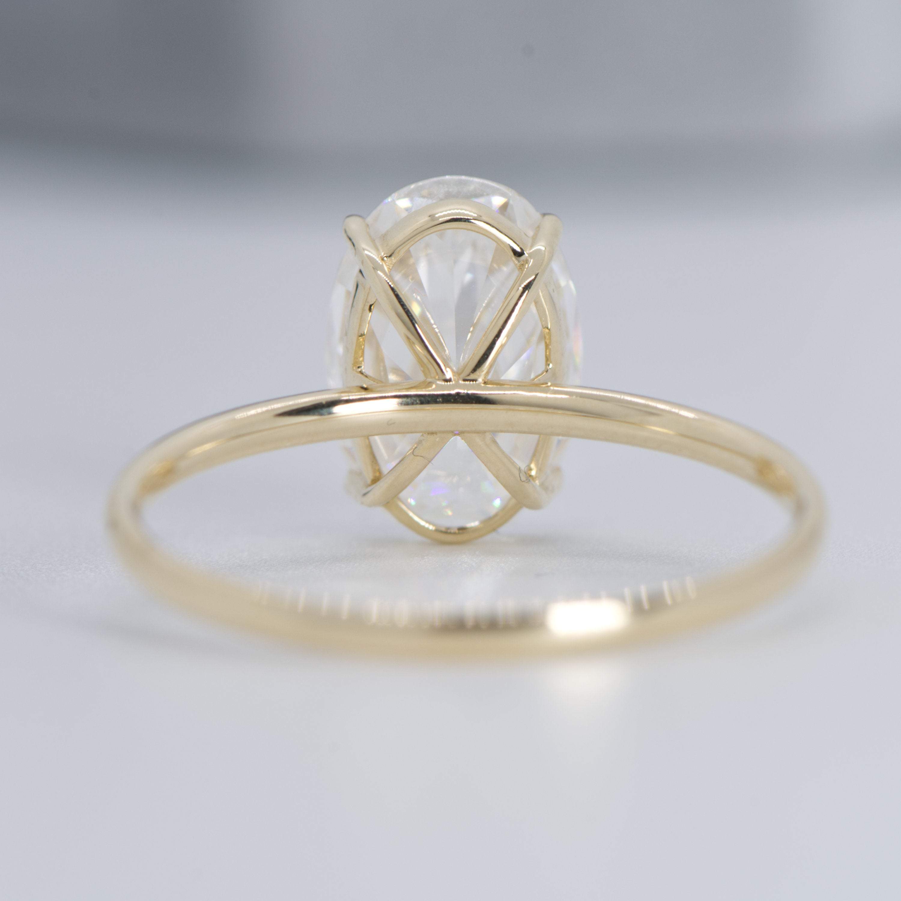 Sonja 3.0 CT Oval Moissanite Engagement Ring LATUKI