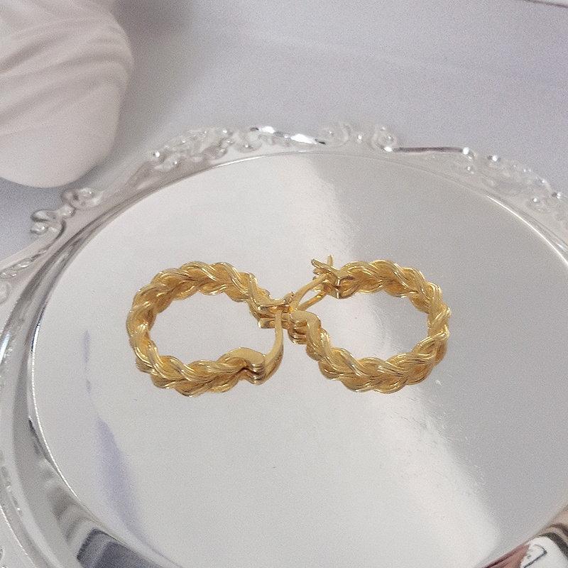 Sterling Silver Circle Twisted Hoop, 18k Gold Plated Hoop, 925 Silver Twisted Hoop, Gold Hoop Earrings, Dainty Minimalist Hoops,Gift For Her LATUKI