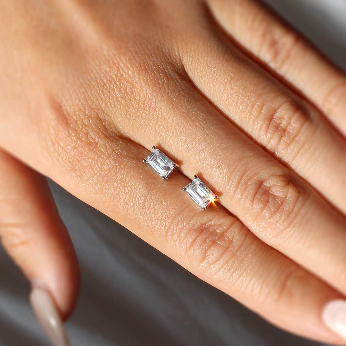 Sterling Silver Emerald Cut Earrings, Cubic Zirconia Stud Earrings, April Birthstone Bridal Earrings, Emerald Cut Studs, 18K White Gold LATUKI