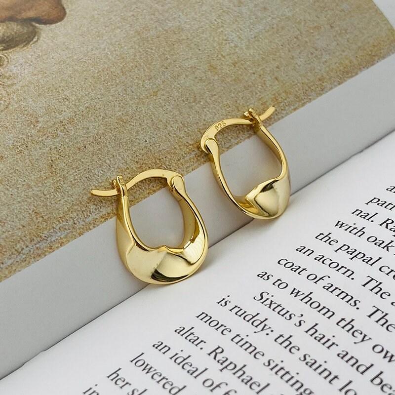 Sterling Silver Geometric Hoops, Twisted Hoops, Circle Twisted Hoop, 18k Gold, Plated Hoop, Minimalist Hoops, Gold hoop earrings, Bell Hoops LATUKI