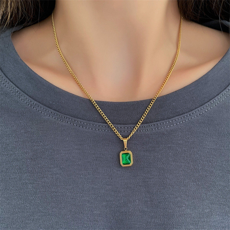 Aurora Borealis 18k Natural Emerald Necklace for Women, Charm Necklace, Dainty Green Gemstone Necklace ,simple emerald necklace, emerald pendant necklace ,dainty emerald necklace
