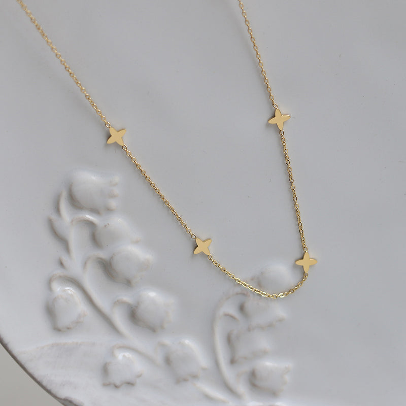 Four Leaf Clover Necklace, 18K Gold Clover Necklace, Clover Necklace, Lucky Clover Necklace, Hypoallergenic, Gift For Her  (Etsy)