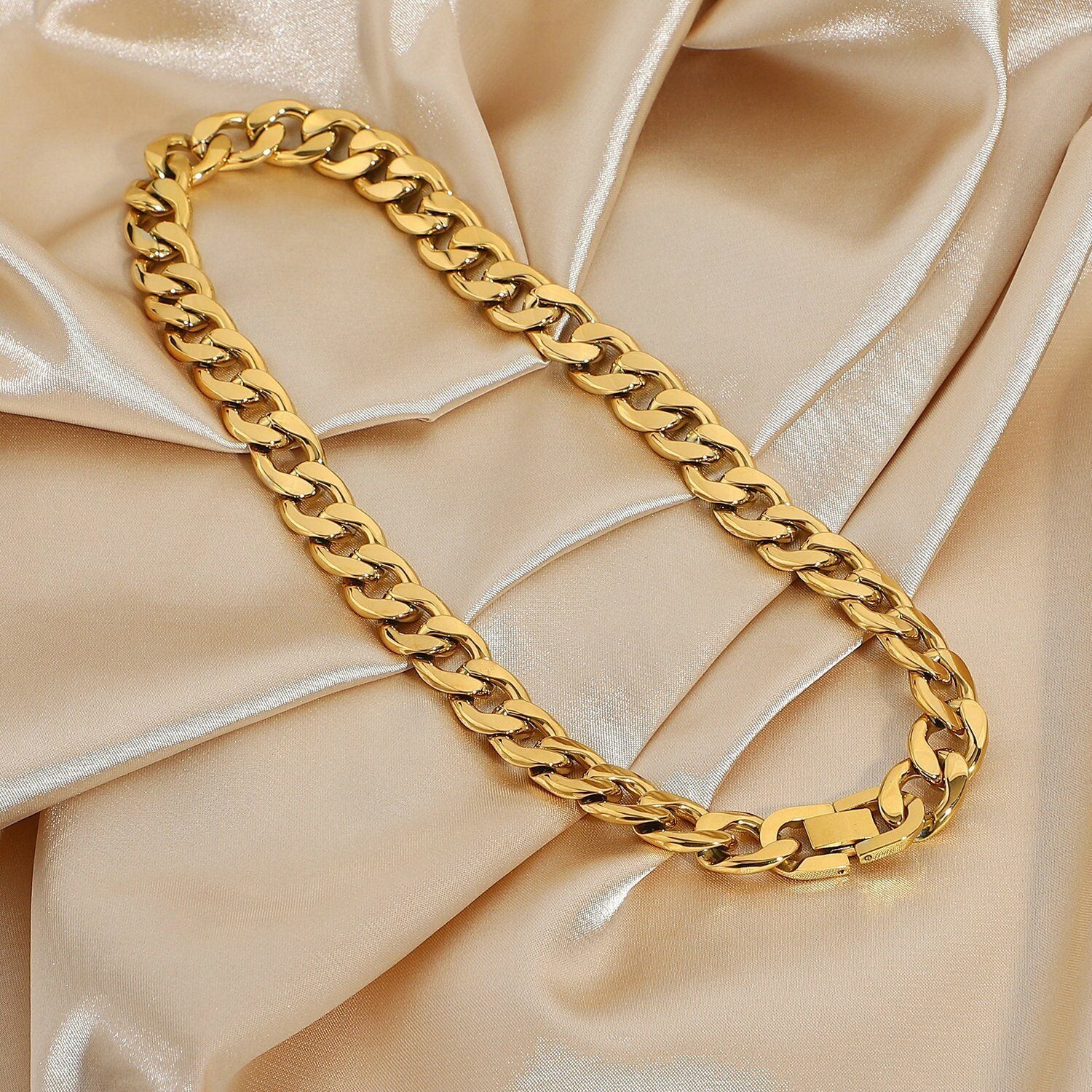 Chunky Cuban Chain GOLD FILLED Necklace, Curb Chain Necklace, 18K Gold Chain Necklace, 12mm Thick Chain, Chain Necklace, Layered Necklace. LATUKI 