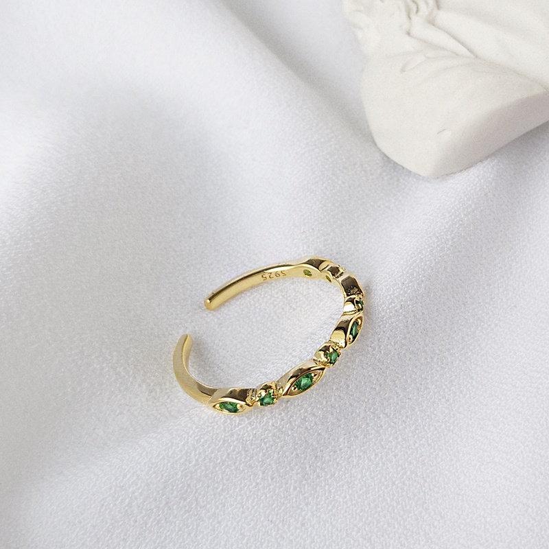 Sterling Silver Emerald Band, Emerald Ring, May Birthstone Ring, Emerald May Birthstone, Dainty Emerald Ring, Green Gemstone Ring, Stacking LATUKI 