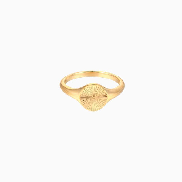 Sunbeam Signet Ring, 18K Gold Signet Ring, Oval Signet Ring, Gold Ring, Round Signet Ring, Statement Ring, GOLD FILLED Ring, Gift for her. LATUKI 